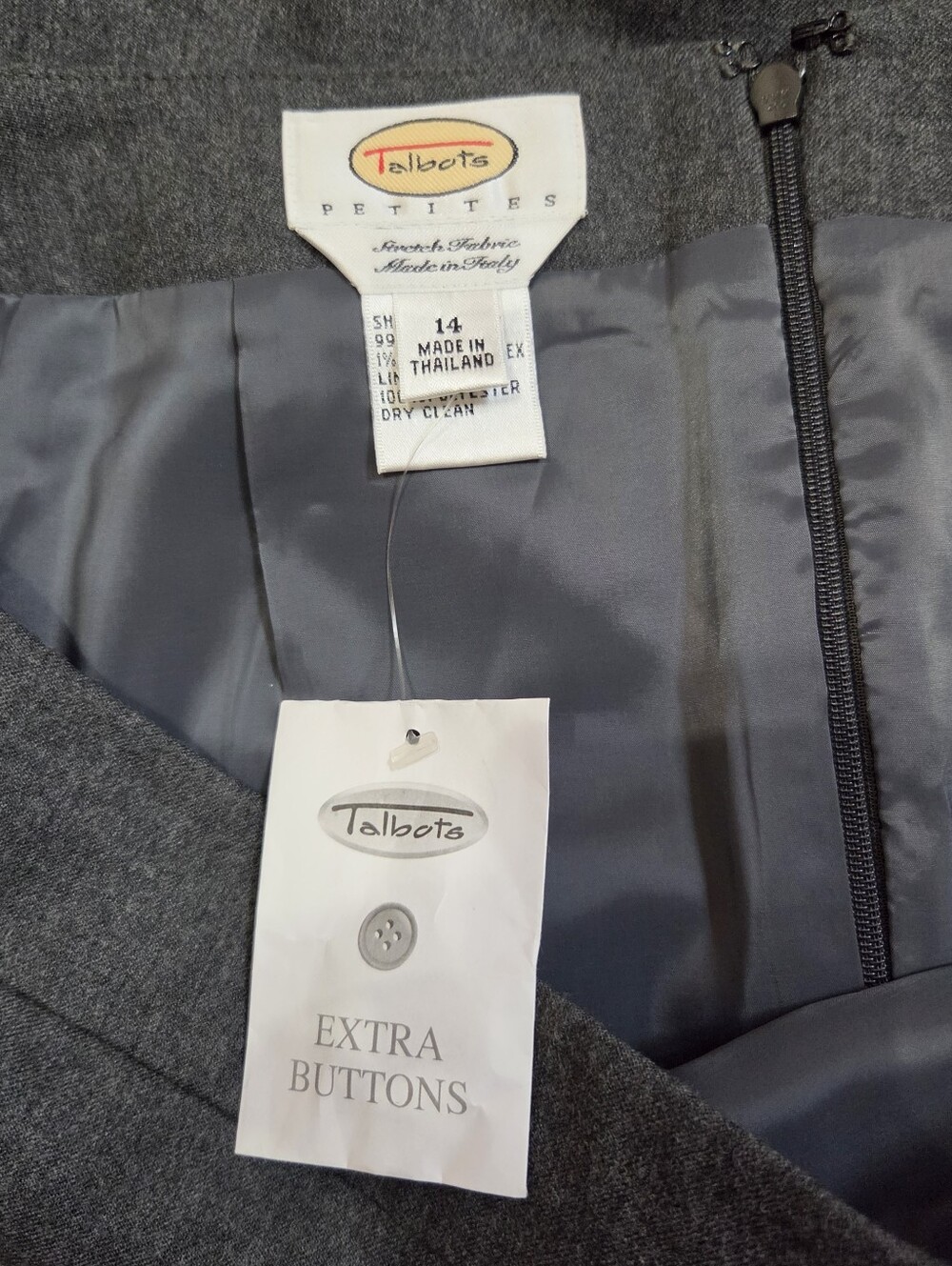 Nwt Talbots Gray Wool Pencil Skirt With Button Detail Workwear Officesiren | 14 - Picture 5 of 8